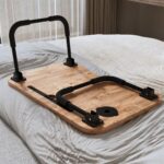 ⁦طاولة حامل كمبيوتر قابل للطي مع حامل للهاتف والقهوة⁩ - الصورة ⁦5⁩